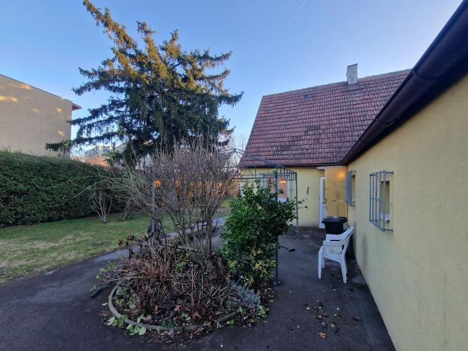 Haus Mit Garten, U Bahn Naehe, Gratis Parkplaetze Ferienhaus Wien